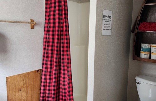 Butternut Cabine | Cedar Cove Cabin 3