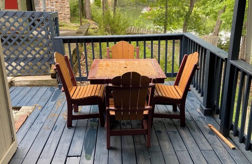 Sevierville Maison | Douglas Lake- Cedar Cove Hideaway 2 bed,2 ba -boat launch & dock. Pet friendly!