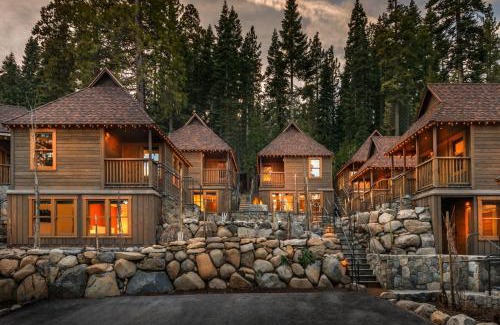 Homewood Maison | Cedar Crest - Woodpecker Cottage 7