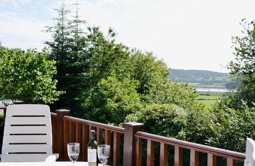 Rockcliffe Maison | Cedar Lodge