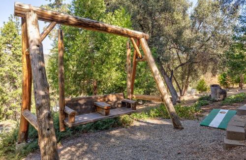 Yosemite Forks Maison | Cedar Mountain Lodge