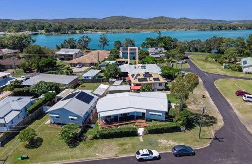 Evans Head Maison | Cedar Retreat - 19 Cedar Street