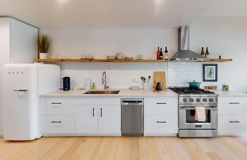 Fox Island Maison | Cedrona Cove Cottage