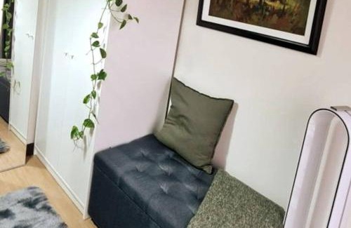 A. Bonifacio Appartement | Celandine by DMCI w/panoramic Makati skyline view