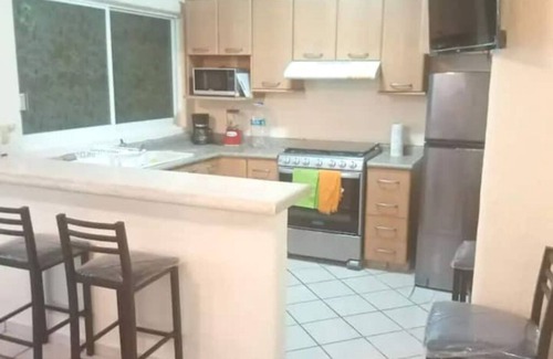 Farallon Appartement | Celebrate in Acapulco Christmas and New Year's Eve 2024 new apartment with pool, spacious, centrally located!