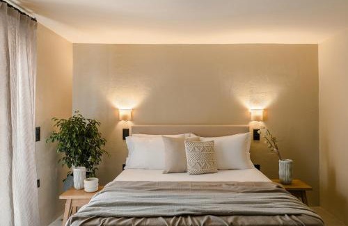 Lixouri Appartement | Celés Suite in Kefalonia with Balcony Nomadē Agora