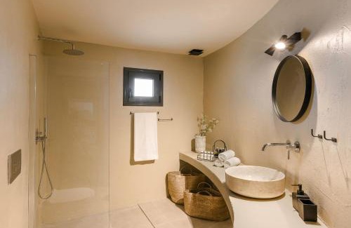 Lixouri Appartement | Celés Suite in Kefalonia with Balcony Nomadē Agora
