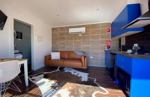 Grattai Cabine | Celestine - 1 Bed Cabin with Outdoor Bath - Kundalini Lodge