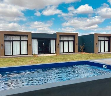 Robertson Appartement | Cellar Pods Red