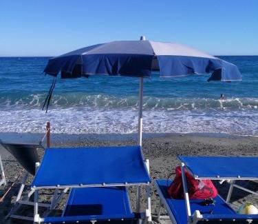 Celle Ligure Appartement | Celle mare con posto auto coperto