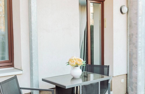 Chemnitz Appartement | Center, 2R, own terrace, WiFi, 4P, modern, quiet