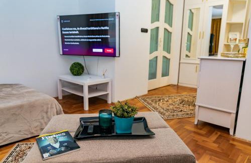 Dunaujvaros Appartement | Center House - Otthon, csak máshol!