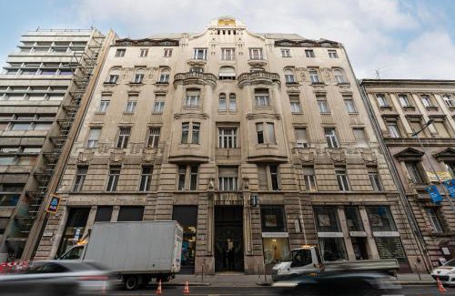 Palace District Appartement | Center Stay 1 Stop to Airport