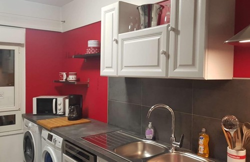 Saint-Remi Appartement | BedinReims Superbe 80m² 3chb +free park/wifi Ideal 4 adultes et 2 enfants