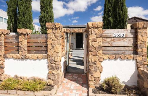 Normal Heights Maison | Centra Spacious Villa