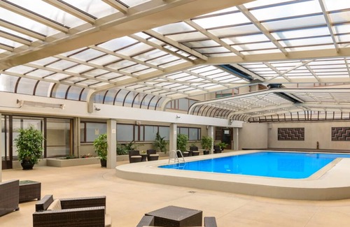 Rotorua Maison | Maison centrale de 3 chambres, piscines WIFI ++ gratuites, piscine et salle de gym