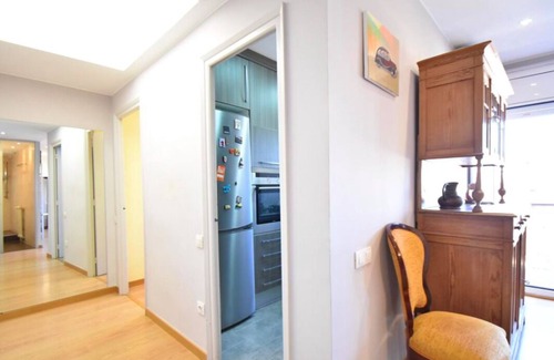 Terrassa Appartement | Central 3 Bedroom Apartment with Private Terrace