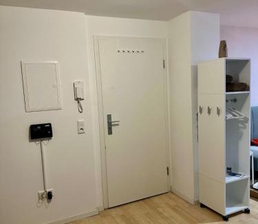 Oberturkheim Appartement | Central 30 sqm apt Obertürkheim