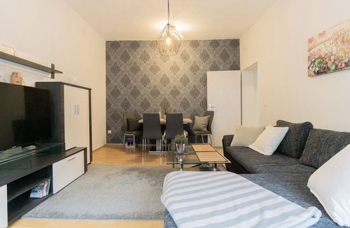 Cottbus Appartement | *Central 50m2 Kitchen Washer Netflix Parking