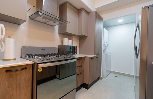 Ciudad Universitaria Appartement | Central and luxurious APT in Santo Domingo with services, pool, Wi-Fi and GYM