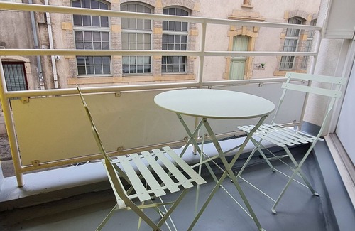 Saint Nicolas - Charles III - Ville vieille - Trois Maisons - Leopold Appartement | Appartement central et calme, proche de la Place Stanislas