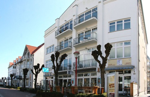 Binz Appartement | Central and quiet location, 30m to the beach, sunny balcony, incl. parking lot and WLAN