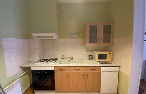 La Roche-Posay Appartement | Appartement T3 Centre-ville La Roche-Posay, Balcon, Wi-Fi, Proximité Thermes et Commerces