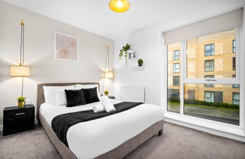 Bordesley Appartement | Central Apartment - Gated Access - Secure Parking 16SL