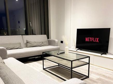 Bordesley Appartement | Central Birmingham Luxury 2 Bedroom Apartment with Fast WiFi and Games Table