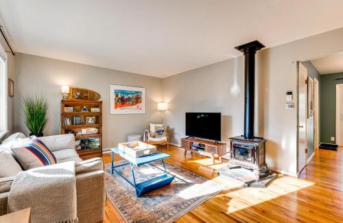 Baseline Sub Maison | Central Boulder Home with Outdoor Oasis, Walk to CU!