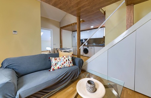 Ensanche Centro Appartement | Central bright and cozy penthouse for 4 people