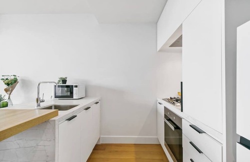 Ivanhoe Appartement | Central Charm Located in the Heart of Ivanhoe