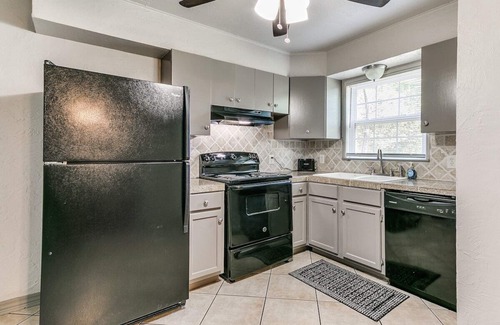 Musgrave-Pennington Maison | Central + Clean. WI-FI. Pets OK