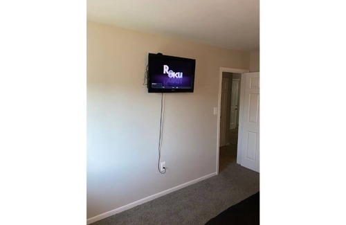Laurel Appartement | Central DMV 2BR Apartment