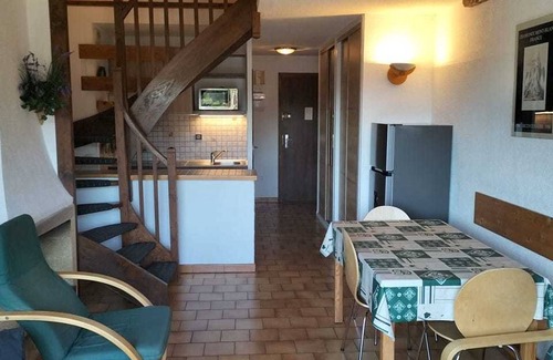 Les Carroz-d'Araches Appartement | 2P Duplex 6pers, Central, à 750m des pistes, WiFi, Parking, Balcon sud