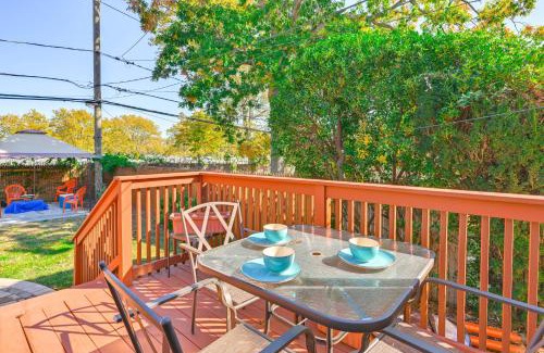 Elmont Maison | Central Elmont Studio with Great Outdoor Space!