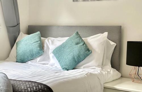 Hamilton Maison | Central Hamilton House