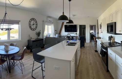 Hunter River Copropriété | Central Island location close to Confederation Trail, golf and many attractions.
