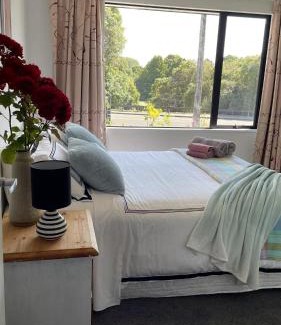 Oamaru Maison | Central located new build 3 bed rooms entire house