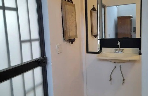 Colonia El Progreso Maison | Central Location -"FRIDA"