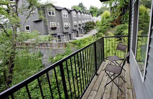 Corbett - Terwilliger - Lair Hill Appartement | 24 Central, Lofty Arbre Vues