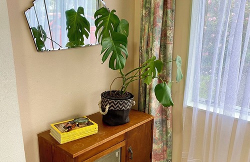 Auckland Appartement | Central Māngere Bridge Gem, Family and Pet Friendly. Close to the Airport.
