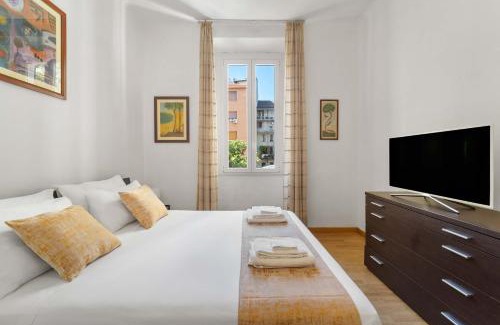 Abbadesse Appartement | Central Milan Apartment - 10 min Duomo