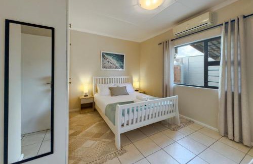 Velddrif Appartement | Central Modern 2 Bedroom - Bergrivier Hideaway