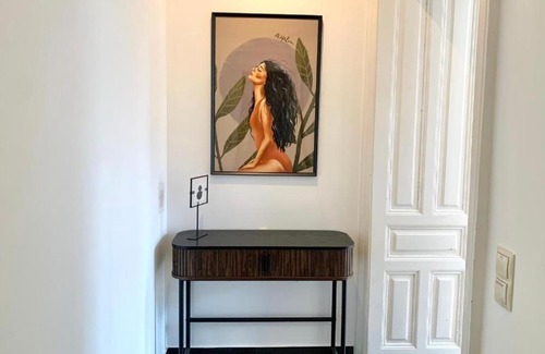 Himmelpfortgrund Appartement | Central & Modern Apartment with Balcony