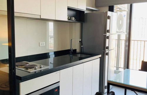 Pattaya Bay Copropriété | Central Pattaya Fully Equipped Condo Next to Beach