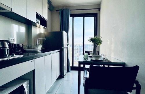 Pattaya Bay Copropriété | Central Pattaya Fully Equipped Condo Next to Beach