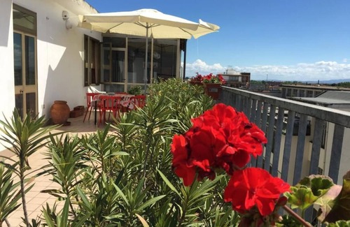 Pisa City Centre Appartement | 🇮🇹 Central Penthouse with Panoramic Terrace – Walk to Pisa Station & City cent