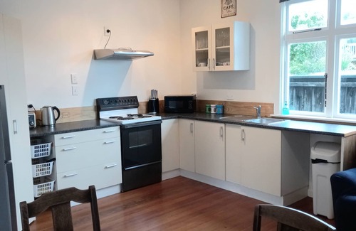 Takaka Maison | MAISON DE 3 CHAMBRES DANS UN ENDROIT PARFAIT!
