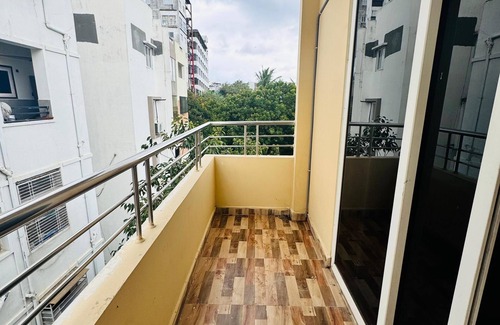 Hyderabad Appartement | Central Retreat 4 BHK Full Furnished Luxury Apartment with AC in Hyderabad